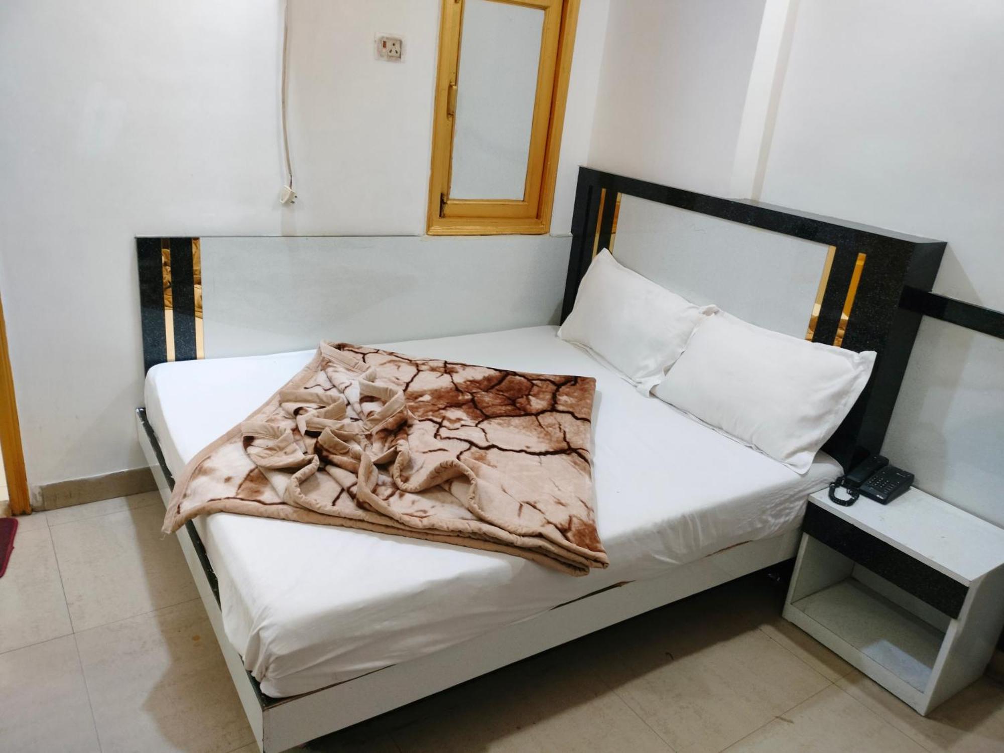 نيودلهي Hotel Geetanjali Inn المظهر الخارجي الصورة