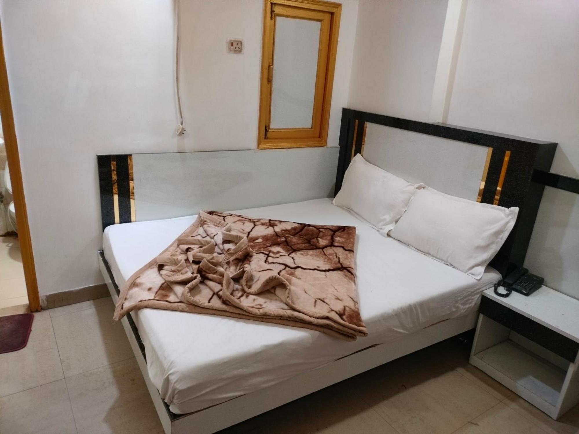 نيودلهي Hotel Geetanjali Inn المظهر الخارجي الصورة